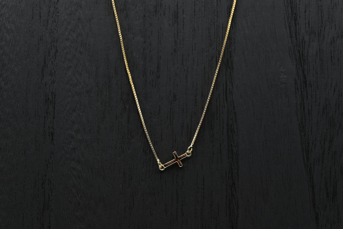 Cross Pendant Necklace