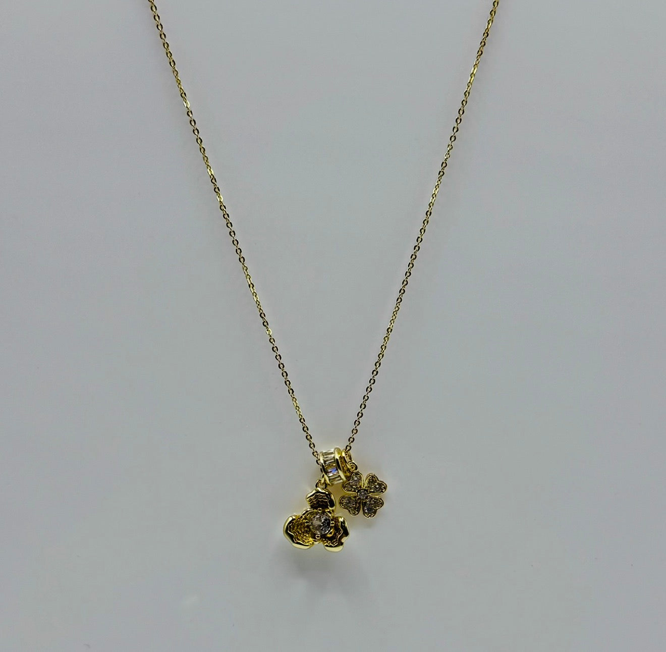 Clover With Studs Charm 18K Gold Filled / Silver